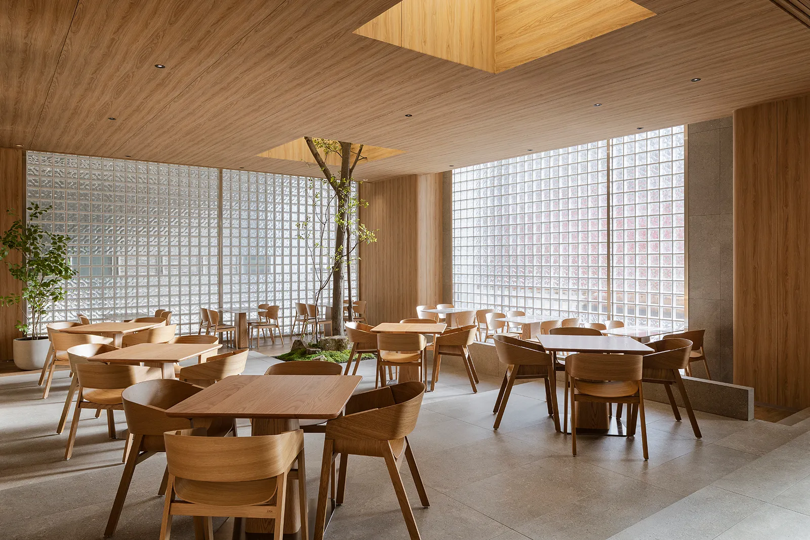 B A(Break Away) 추가 이미지 2